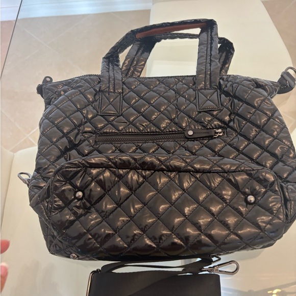 Quilted Black Women's Handbag with a removable strap for Crossbody - Picture 5 of 7